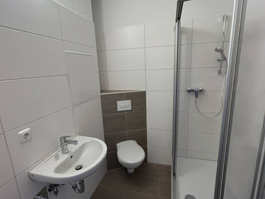 Wohnung zur Miete 349 € 2 Zimmer 58,5 m² 4. Geschoss Asbacher Straße 11 Schmalkalden 98574