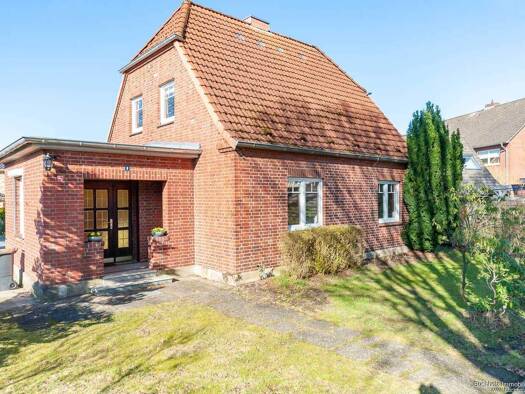 Einfamilienhaus zur Miete 1.600 € 5 Zimmer 150 m² 571 m² Grundstück frei ab sofort Sprötze Buchholz in der Nordheide 21244