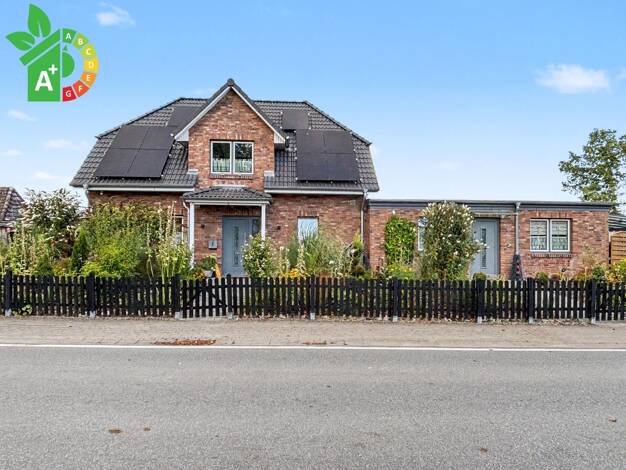 Einfamilienhaus zum Kauf 699.000 € 7 Zimmer 207,9 m² 913 m² Grundstück Loose 24366