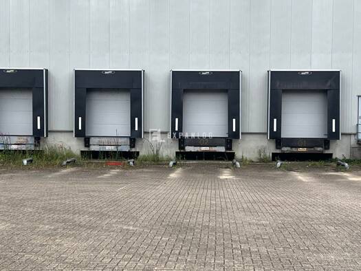 Lagerhalle zur Miete 6.580 m² Lagerfläche teilbar ab 1.080 m² Opladen Leverkusen 51379