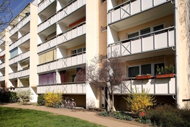 Wohnung zur Miete 390 € 3 Zimmer 62,9 m² 5. Geschoss frei ab 01.02.2025 Koszaliner Str. 17 Stadtgebiet Ost Neubrandenburg 17036