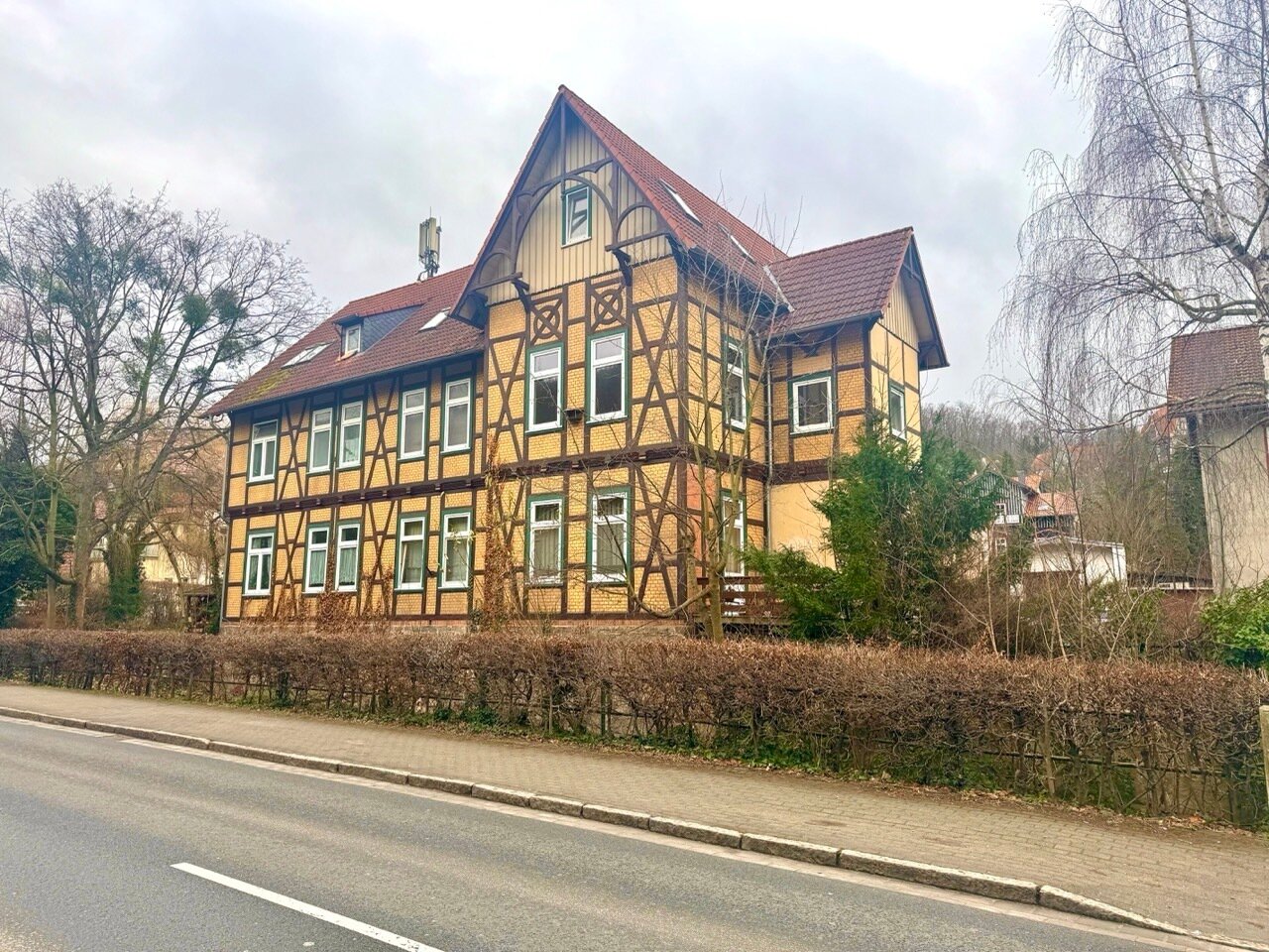 Mehrfamilienhaus zum Kauf als Kapitalanlage geeignet 761.600 € 17 Zimmer 1.200 m²<br/>Wohnfläche Wernigerode Wernigerode 38855