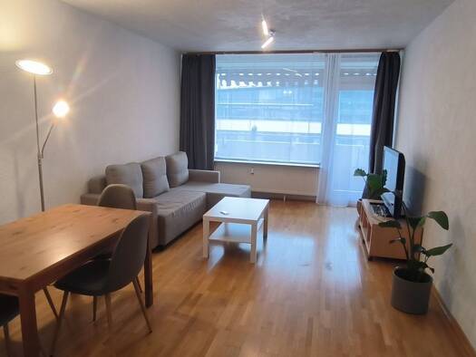 Wohnung zur Miete 1.200 € 2 Zimmer 64 m² Geschoss 3/17 frei ab sofort Neu-Isenburg 63263