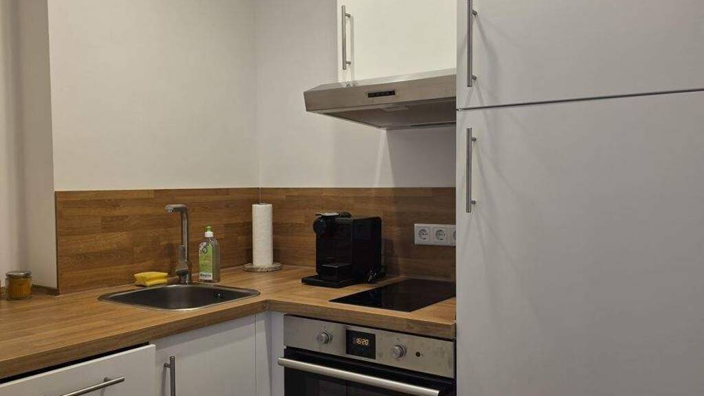 Wohnung zur Miete 640 € 2 Zimmer 45,6 m² 3. Geschoss Lorenzer Str. 15 Lorenz Nürnberg 90402