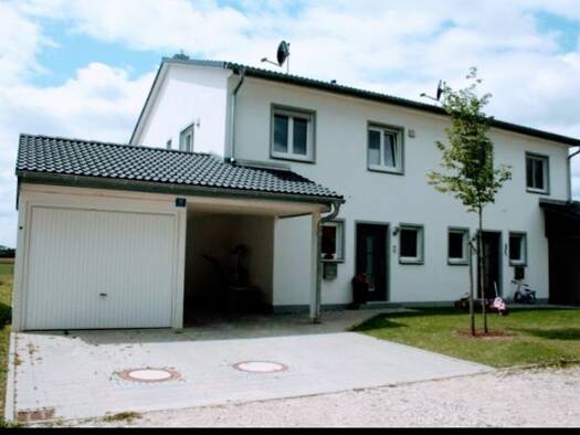 Doppelhaushälfte zur Miete 1.400 € 4 Zimmer 115 m² 115 m² Grundstück frei ab 01.10.2026 Hörzhausen Schrobenhausen 86529