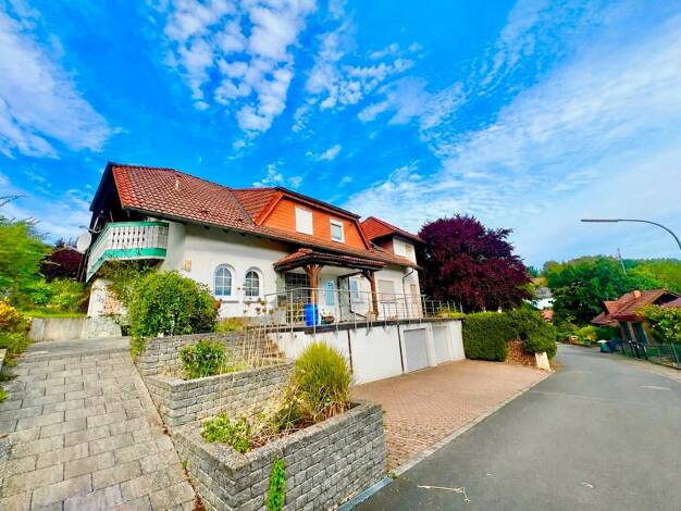 Wohnung zur Miete 1.400 € 3,5 Zimmer 150 m² frei ab 01.10.2026 Hesseldorf Wächtersbach 63607