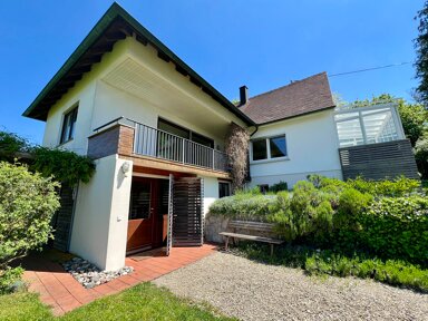 Einfamilienhaus zum Kauf 679.500 € 8,5 Zimmer 250,1 m² 2.099 m² Grundstück Bihlafingen Laupheim 88471