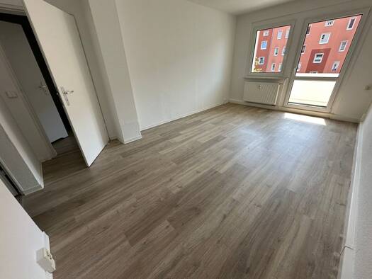Wohnung zur Miete 375 € 3 Zimmer 60 m² 1. Geschoss Nestlerstraße 23 Reichenbrand Reichenbrand 09117