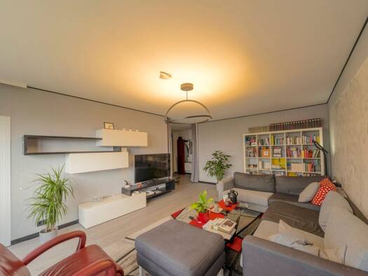 Wohnung zum Kauf 175.000 € 3,5 Zimmer 95 m² 12. Geschoss Linden-Mitte Linden - Limmer 30449