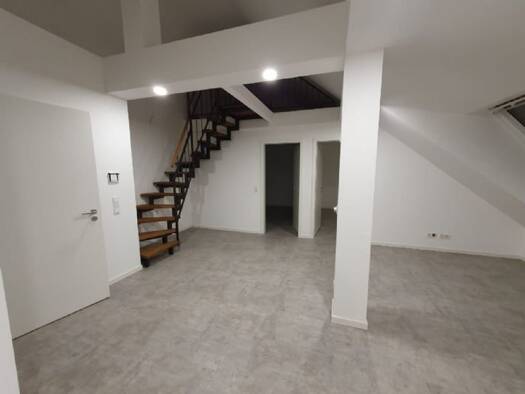 Maisonette zur Miete 850 € 3 Zimmer 81 m² 2. Geschoss Krügerstraße 1 Bad Wildungen Bad Wildungen 34537