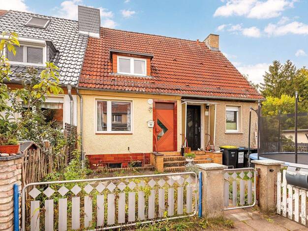 Reihenmittelhaus zum Kauf 299.000 € 3 Zimmer 65,9 m² 142 m² Grundstück Köpenick Berlin 12557