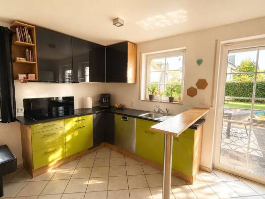 Mehrfamilienhaus zum Kauf provisionsfrei 920.000 € 10 Zimmer 349 m² 555 m² Grundstück Happerschoß Hennef (Sieg) 53773