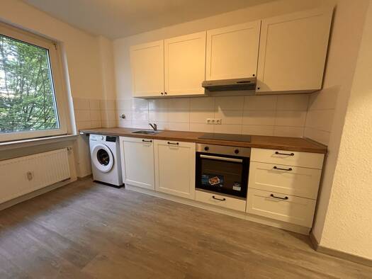 Wohnung zur Miete 787 € 2 Zimmer 63 m² Geschoss 3/5 frei ab sofort Julienstr. 1 Rüttenscheid Essen 45130