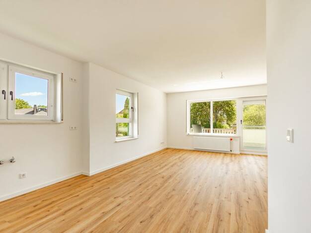 Wohnung zum Kauf provisionsfrei 188.000 € 3 Zimmer 80 m² 1. Geschoss Lutherstraße 9 c Großröhrsdorf Großröhrsdorf 01900