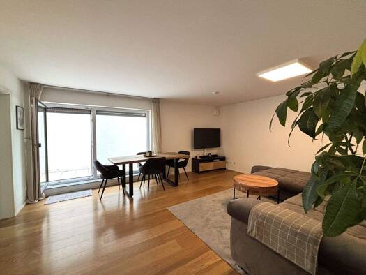 Wohnung zur Miete 1.250 € 2,5 Zimmer 87,5 m² EG frei ab sofort Feuerbach Stuttgart 70192