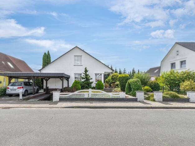 Einfamilienhaus zum Kauf 299.000 € 7 Zimmer 155 m² 786 m² Grundstück Bookholzberg Ganderkesee 27777