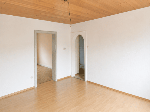 Wohnung zum Kauf 212.000 € 3 Zimmer 74 m² 3 Geschosse frei ab sofort Neuburg Neuburg an der Donau 86633