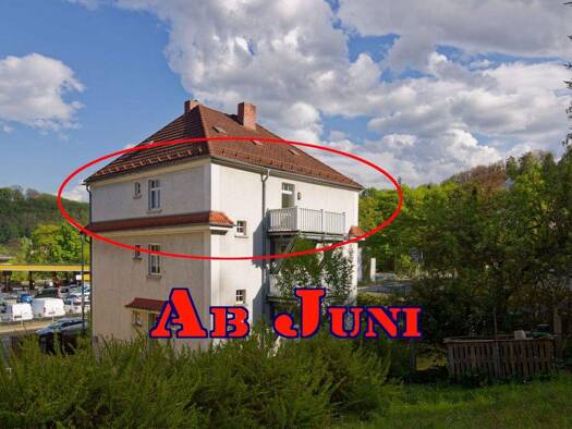 Wohnung zur Miete 599 € 3 Zimmer 82,4 m² 2. Geschoss Tannendorfstraße 12 Greiz 07973