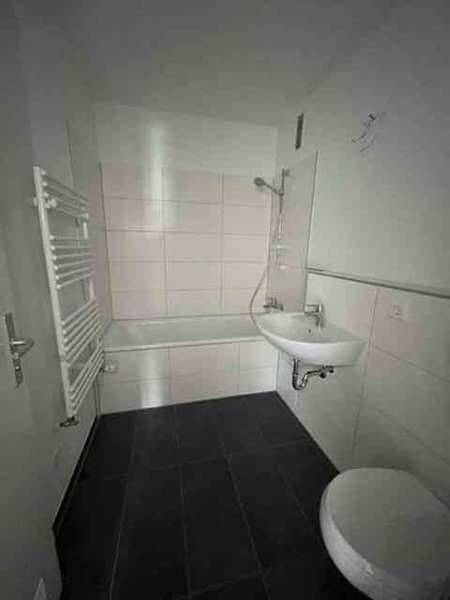 Property thumbnail 7