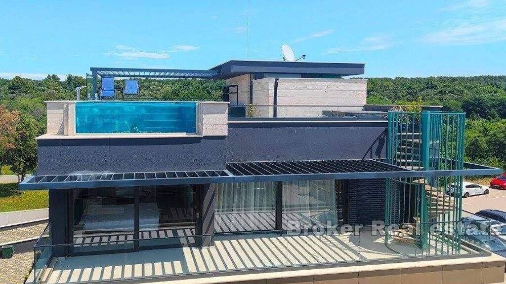 Wohnung zum Kauf 900.000 € 3 Zimmer 140 m² Zadar