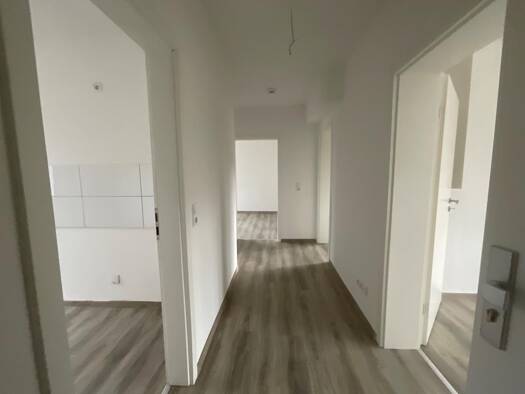 Wohnung zur Miete 419 € 3 Zimmer 64,8 m² 2. Geschoss Schulstraße 31 Sandhorst Aurich 26603