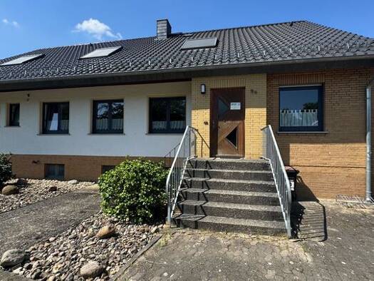 Wohnung zur Miete 785 € 5 Zimmer 108 m² frei ab sofort Steinwedel Lehrte - Arpke 31275