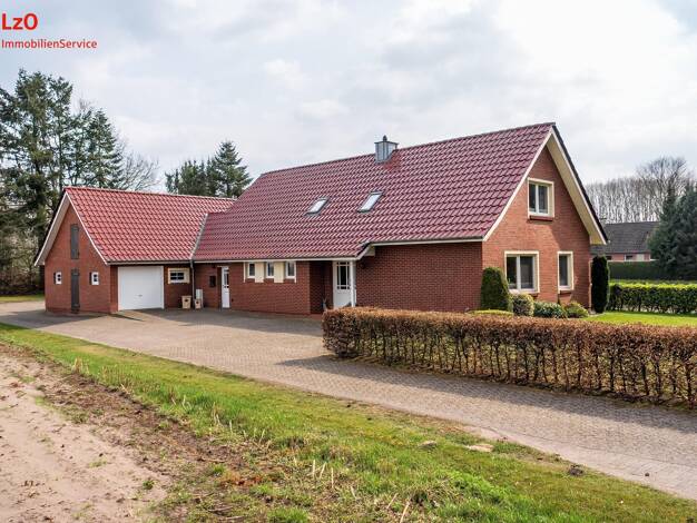 Einfamilienhaus zum Kauf 8 Zimmer 200 m² 4.500 m² Grundstück Falkenberg Garrel 49681
