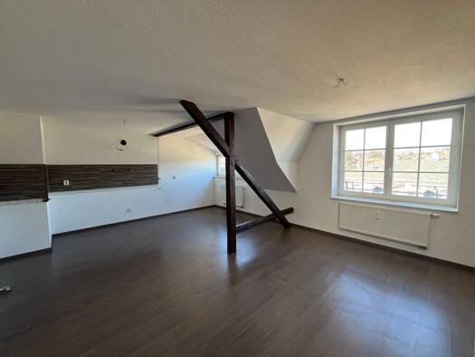 Wohnung zur Miete 450 € 3 Zimmer 75 m² Zwickauer Straße 193 Kappel Kappel 09116