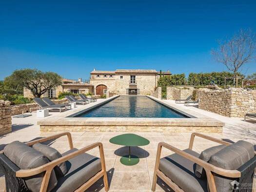 Haus zum Kauf 9.950.000 € 760 m² 70.889 m² Grundstück Oppède 84580