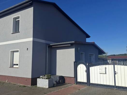Doppelhaushälfte zum Kauf provisionsfrei 295.000 € 5 Zimmer 229 m² 1.277 m² Grundstück Golzow Chorin 16230