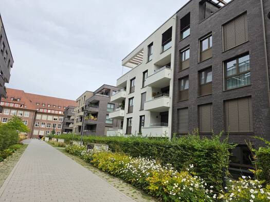Terrassenwohnung zur Miete 890 € 2 Zimmer 65,1 m² EG frei ab 01.11.2026 Innenstadt Erlangen 91052