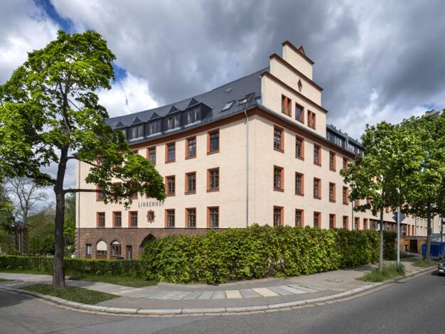 Wohnung zur Miete 478 € 2 Zimmer 58,9 m² 1. Geschoss frei ab 01.10.2026 Clausstraße 130 Lutherviertel Lutherviertel 09126