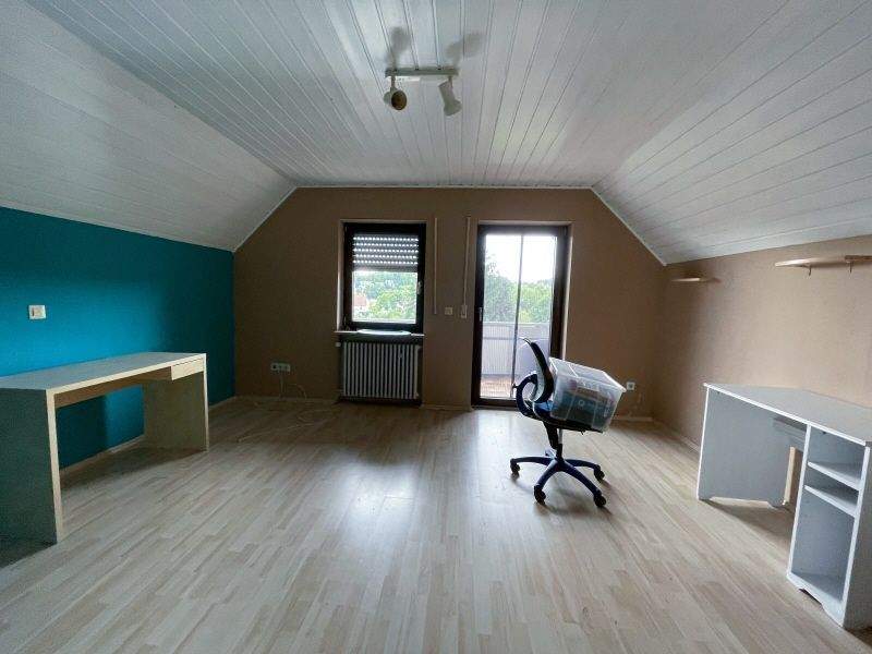 Immobilie in Dietenhofen - Mehrgenerationenhaus mit traumhaftem Blick - Mindestgebot - Bild 2