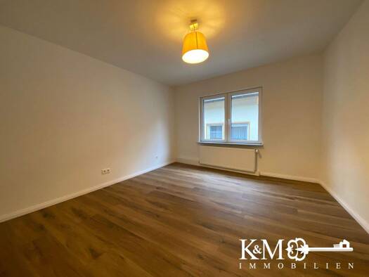 Einfamilienhaus zum Kauf 145.000 € 7 Zimmer 204 m² 585 m² Grundstück Burgen 56332