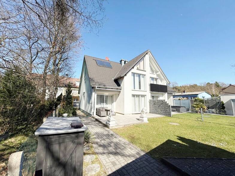 Doppelhaushälfte zum Kauf 799.000 € 4 Zimmer 160 m² 386 m² Grundstück Falkenheim Nürnberg 90469