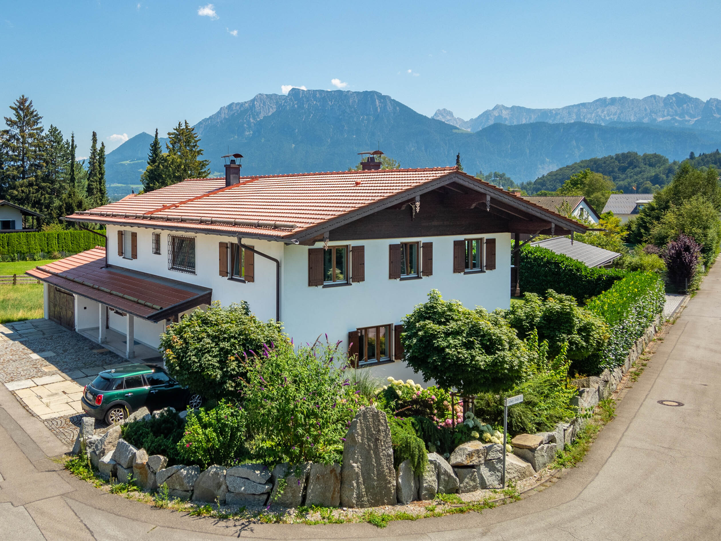 Haus zum Kauf 1.980.000 € 10 Zimmer 395 m²<br/>Wohnfläche 916 m²<br/>Grundstück Oberaudorf 83080