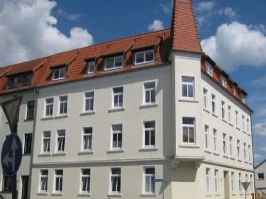 Wohnung zur Miete 720 € 4 Zimmer 80 m² Geschoss 3/3 Güstrow 18273