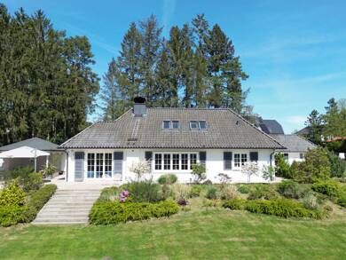 Villa zum Kauf 1.395.000 € 8 Zimmer 277 m² 3.376 m² Grundstück Bendestorf 21227