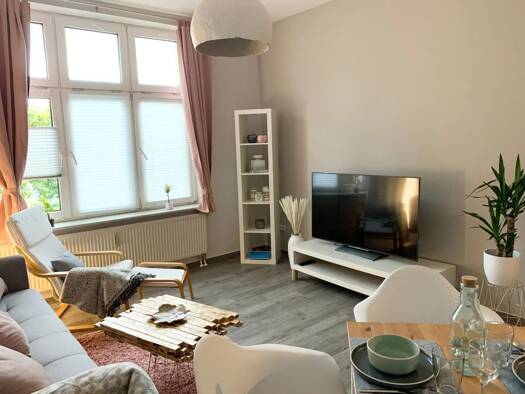 Wohnung zur Miete 300 € 2 Zimmer 50 m² Geschoss 3/4 frei ab sofort Karl-Marx-Straße 66 Mitte Cottbus 03044