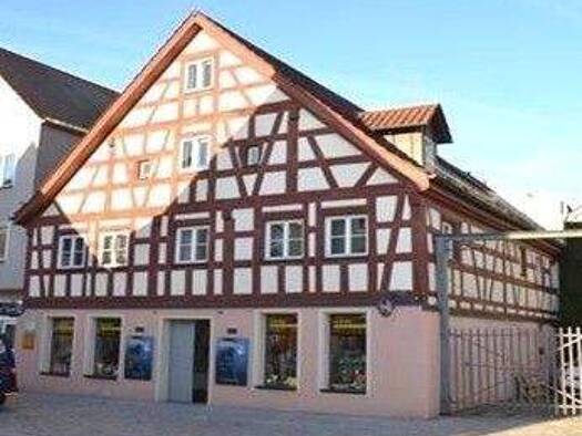 Ladenfläche zur Miete 1.150 € 142 m² Verkaufsfläche Roth 91154