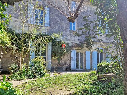 Haus zum Kauf 367.500 € 228 m² 970 m² Grundstück Sud Saint-André-de-Cubzac 33240