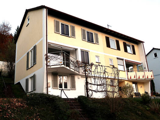 Doppelhaushälfte zum Kauf 232.500 € 5 Zimmer 98,1 m² 321 m² Grundstück frei ab sofort Oberndorf Oberndorf am Neckar 78727