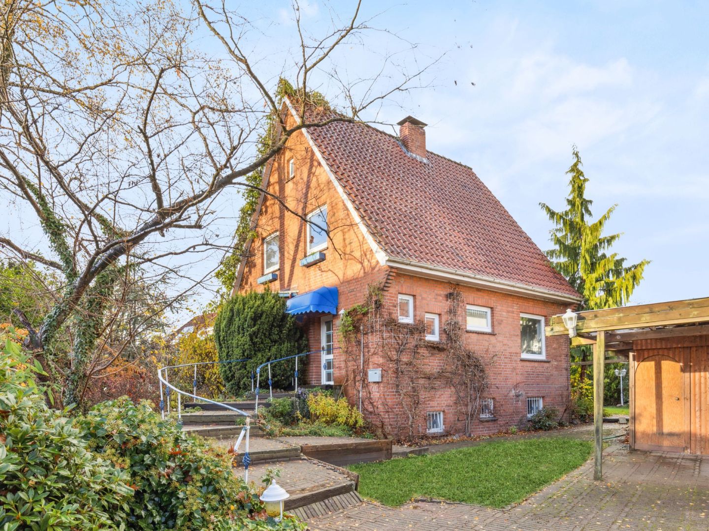 Einfamilienhaus zum Kauf 445.000 € 4 Zimmer 108,8 m²<br/>Wohnfläche 885 m²<br/>Grundstück Henstedt-Ulzburg 24558