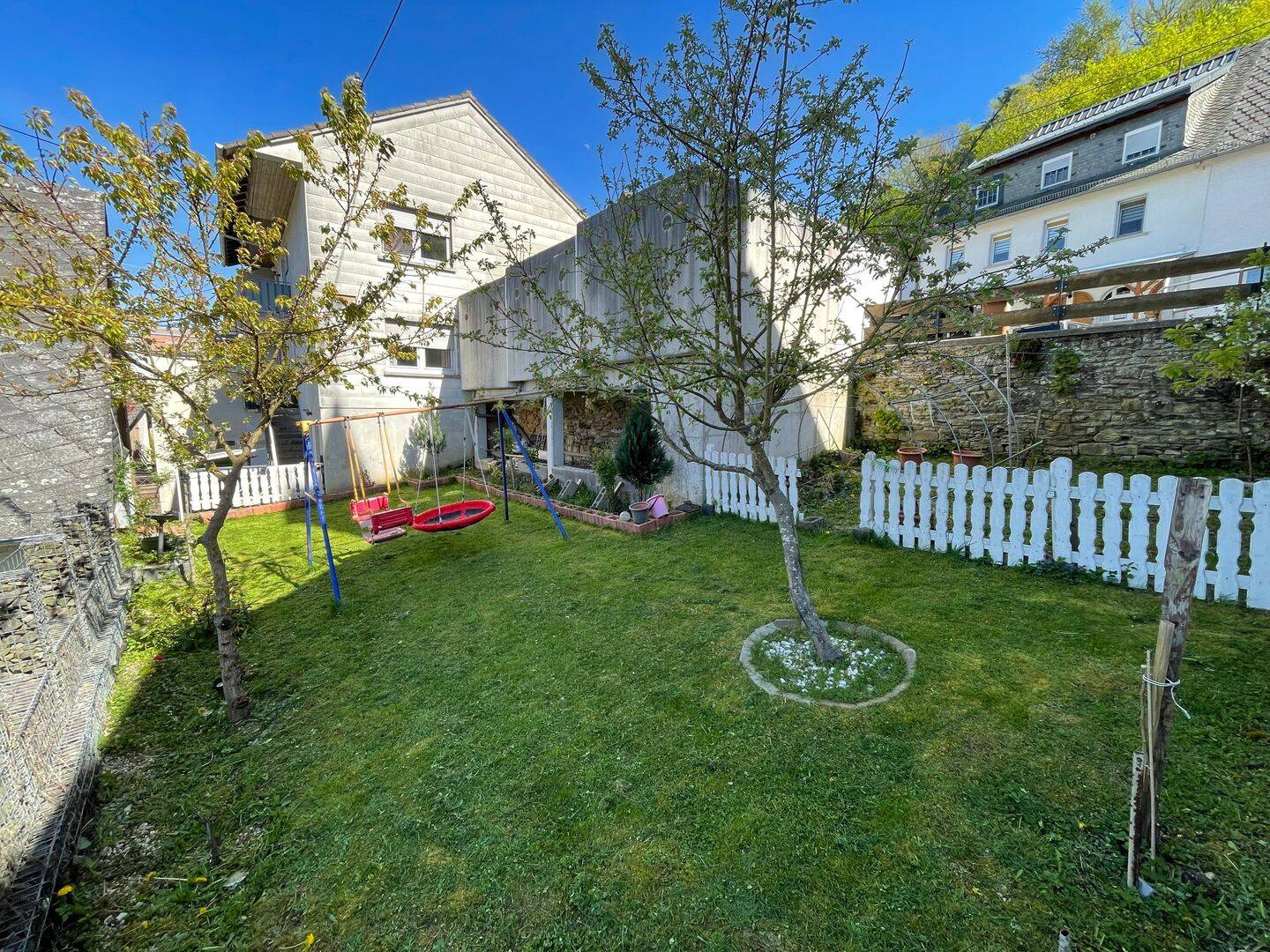 Einfamilienhaus zum Kauf - Ansicht 2