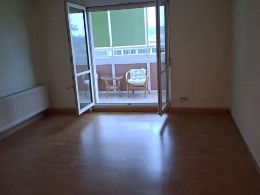 Wohnung zum Kauf 68.000 € 3 Zimmer 59 m² 1. Geschoss frei ab sofort Malmerz Sonneberg 96515