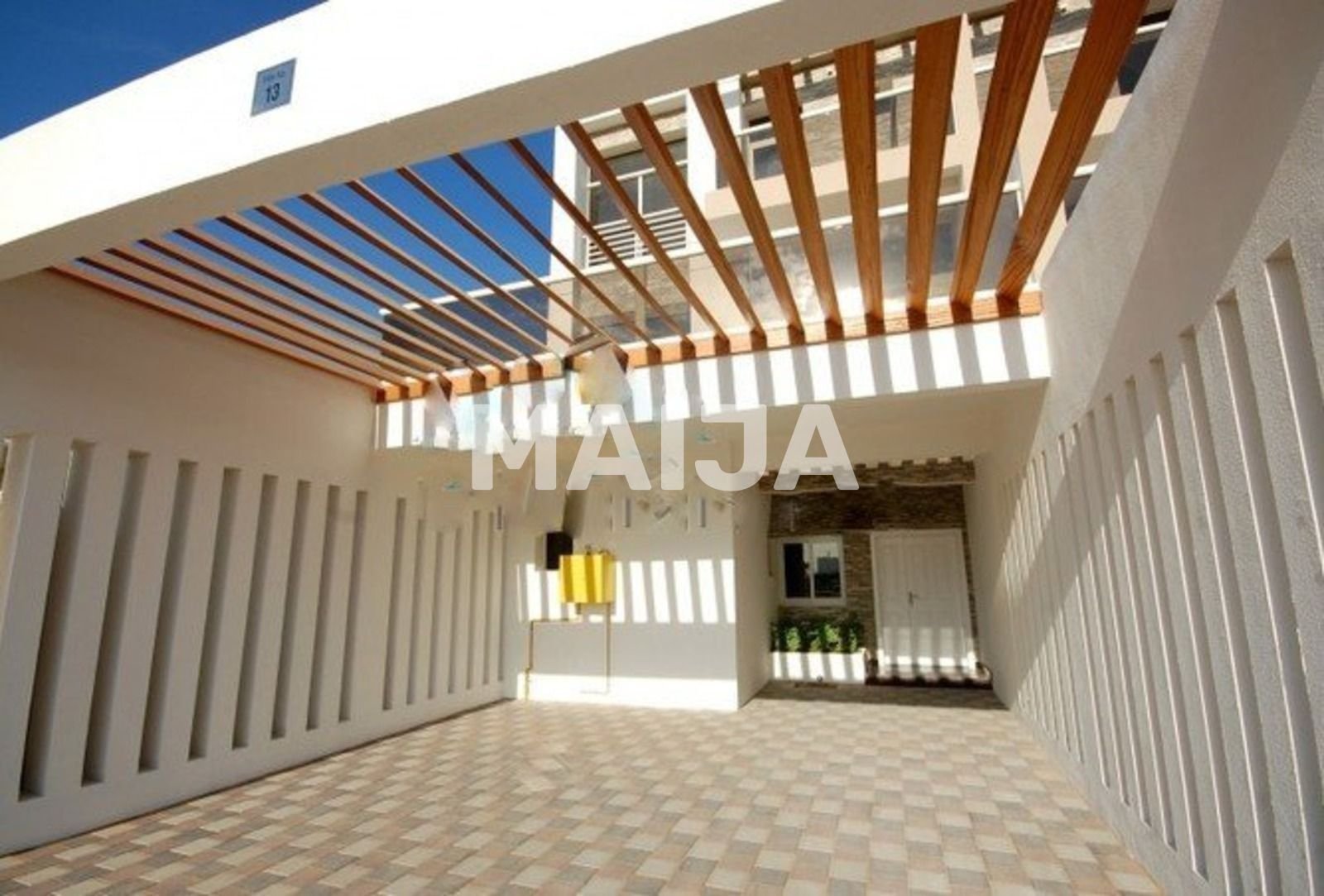 Reihenmittelhaus zum Kauf 624.872,50 € 6 Zimmer 325 m²<br/>Wohnfläche 325 m²<br/>Grundstück Golden Woods Villas Dubai