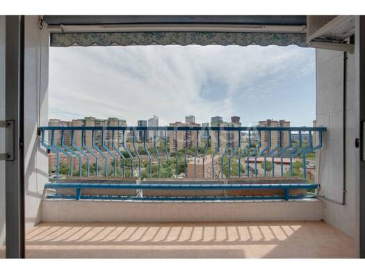 Wohnung zum Kauf 339.900 € 4 Zimmer 114 m² l'Hospitalet de Llobregat 08907