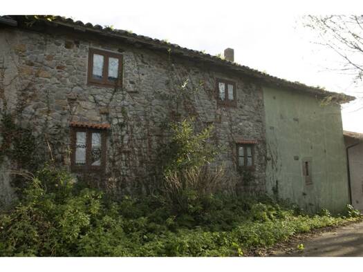 Villa zum Kauf 136.000 € 4 Zimmer 439 m² 500 m² Grundstück Villaviciosa 33310