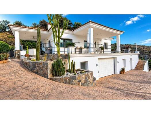 Villa zum Kauf 925.000 € 4 Zimmer 357 m² 22.000 m² Grundstück Guaro 29108