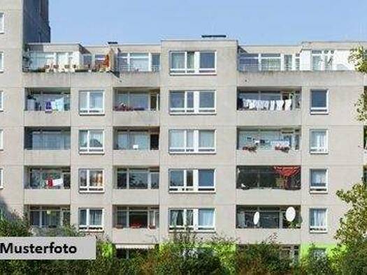 Mehrfamilienhaus zum Kauf 305.000 € 20 Zimmer 417 m² 600 m² Grundstück Helmstedt 38350